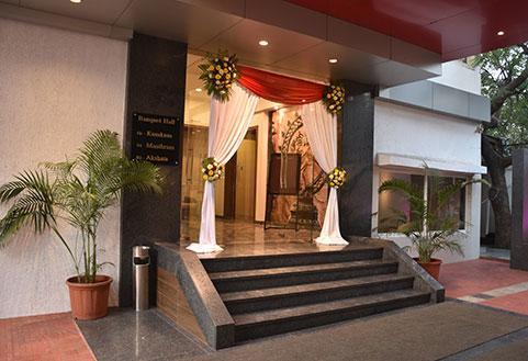 Hotel South Coast Нави Мумбаи Экстерьер фото
